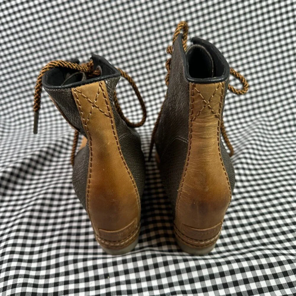Sorel 1964 Canvas Leather Waterproof Snow Wedge Bootie Size 9 Apres Ski Winter